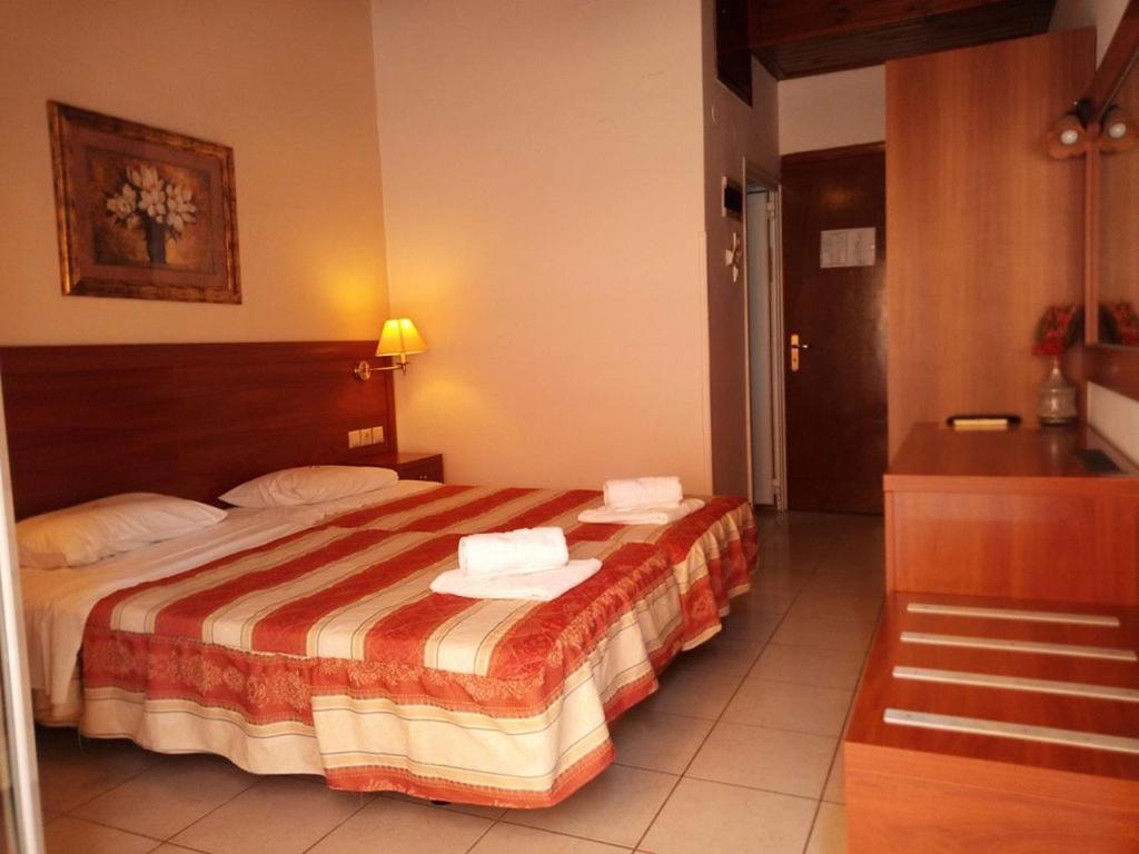 Spa Hotel Alex Loutra Aidhipsou Exteriör bild
